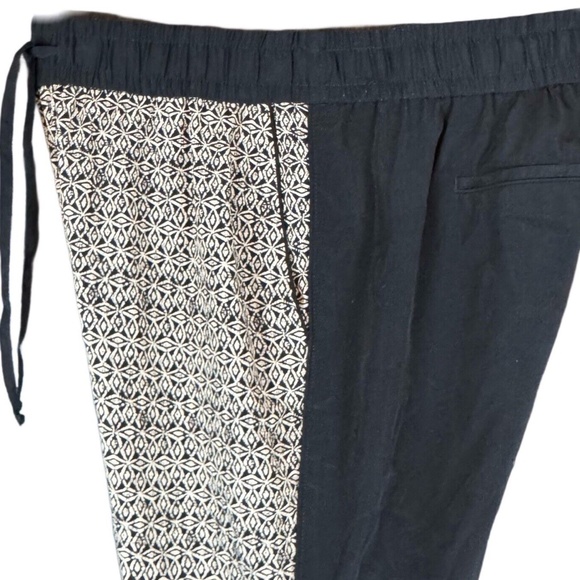 Banana Republic Sz. M Black Ankle Pants Elastic Waist Drawstring Tan Geometric - Picture 2 of 7